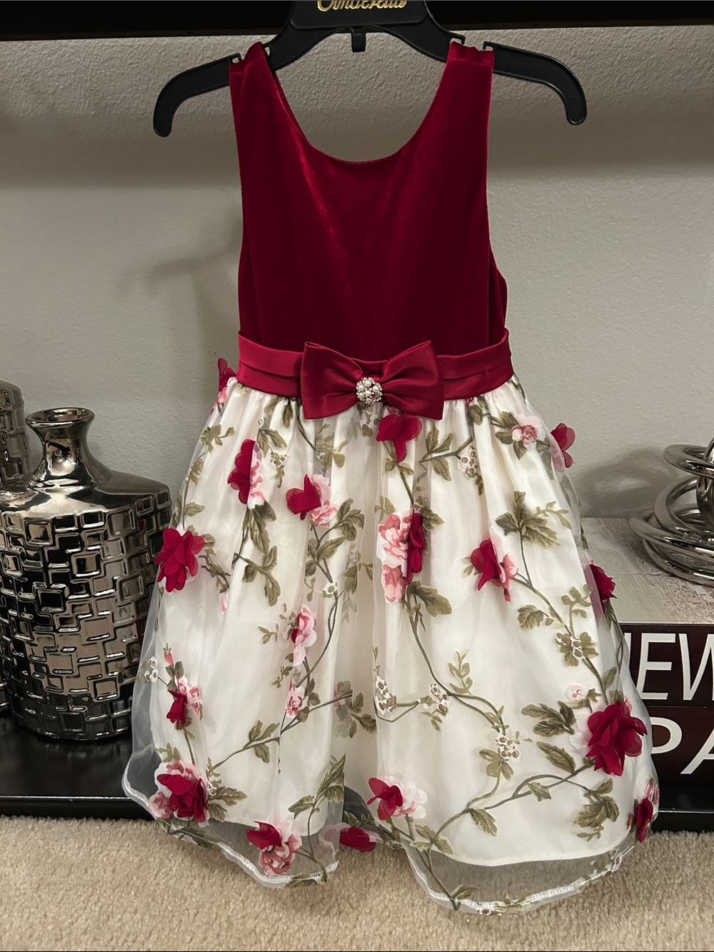 Girls' Burgundy Velvet & White Floral Party Dress with Bow